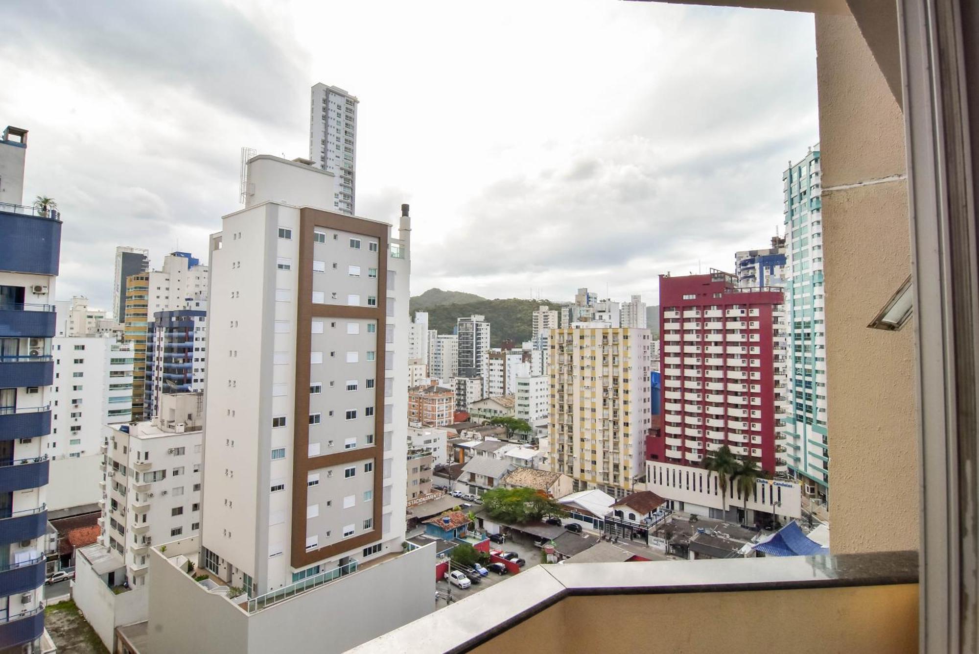 Apartamento Custo Beneficio P/ 4 Na Rua 1000 P1947 Balneário Camboriú